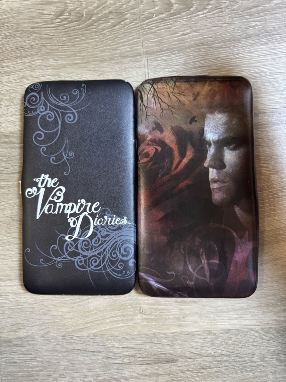 The Vampire Diaries Stefan Snap Close Clutch Wallet